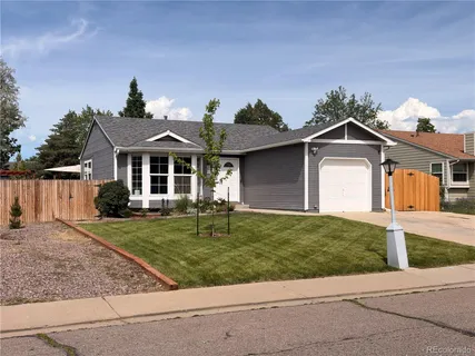 $490,000 | 2155 Steele Street, Longmont, CO 80501