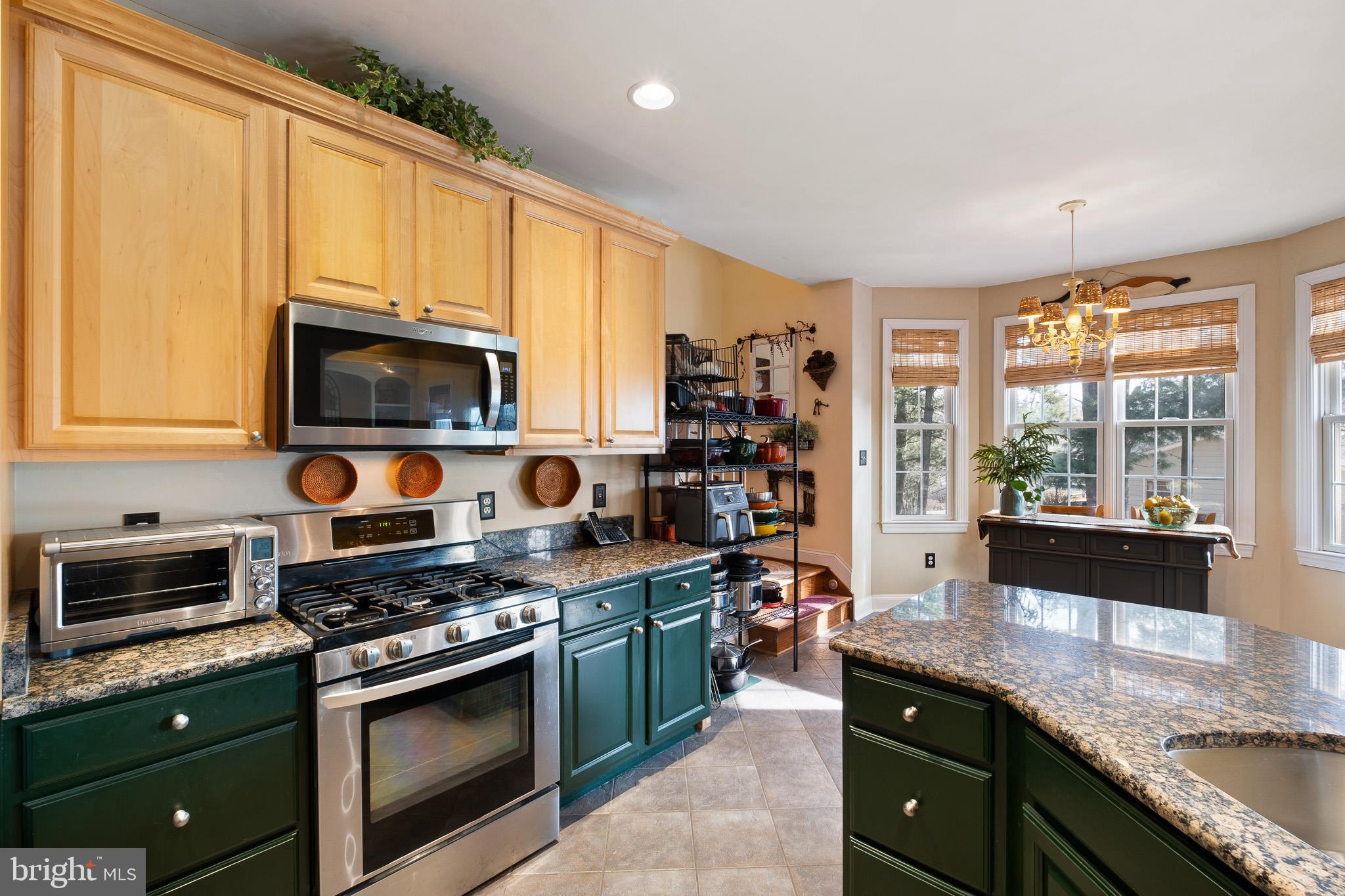 21 Darrel Road North East, MD 21901 - Photo 12 of 33 Stainless appliances