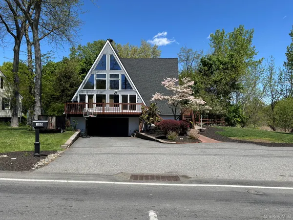 $699,000 | 180 East Railroad Avenue, West Haverstraw, NY 10993