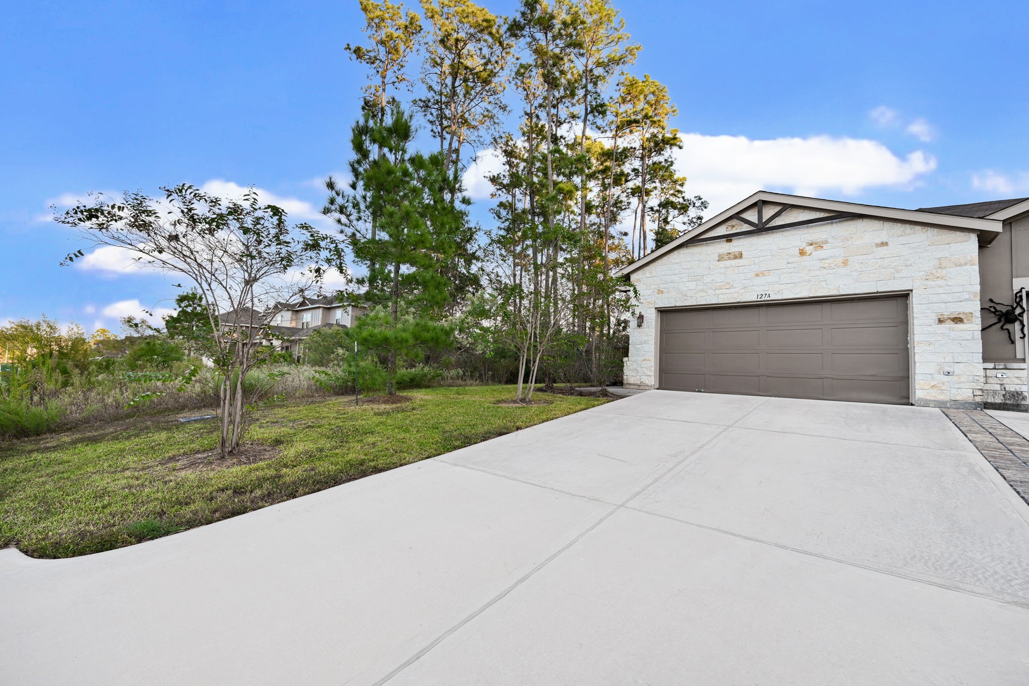 127 Wickersham, Unit A Conroe, TX 77304 - Photo 3 of 36