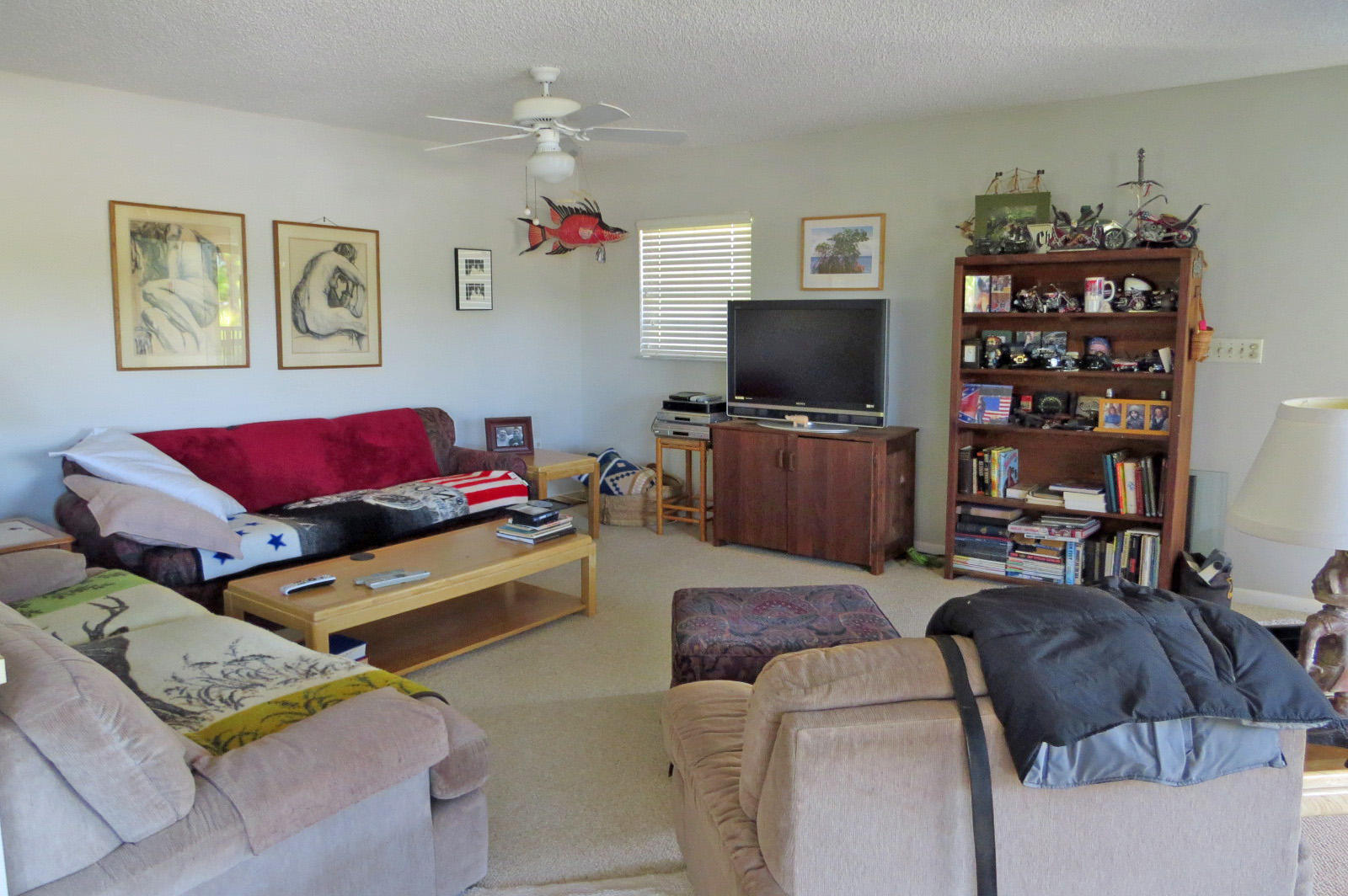 26 South Exuma Road Key Largo, FL 33037 - Photo 21 of 31 Lower Unit Living Room