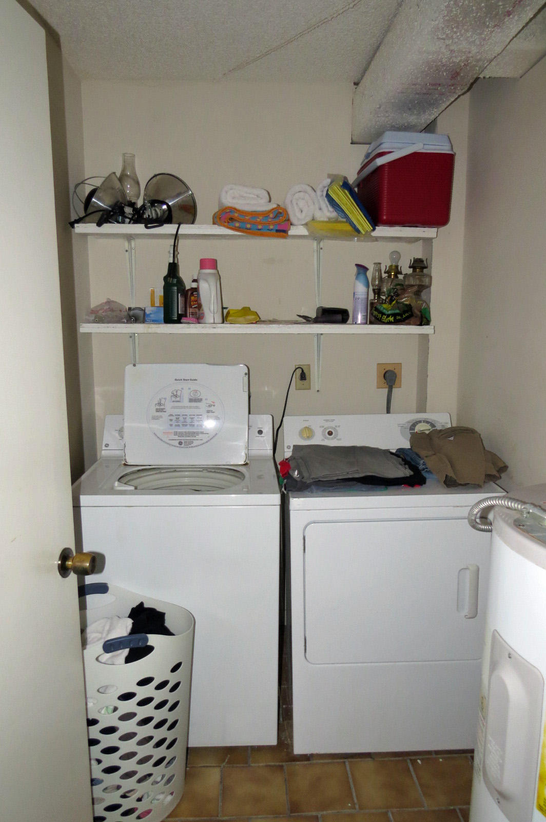 26 South Exuma Road Key Largo, FL 33037 - Photo 26 of 31 Lower Unit Laundry Room