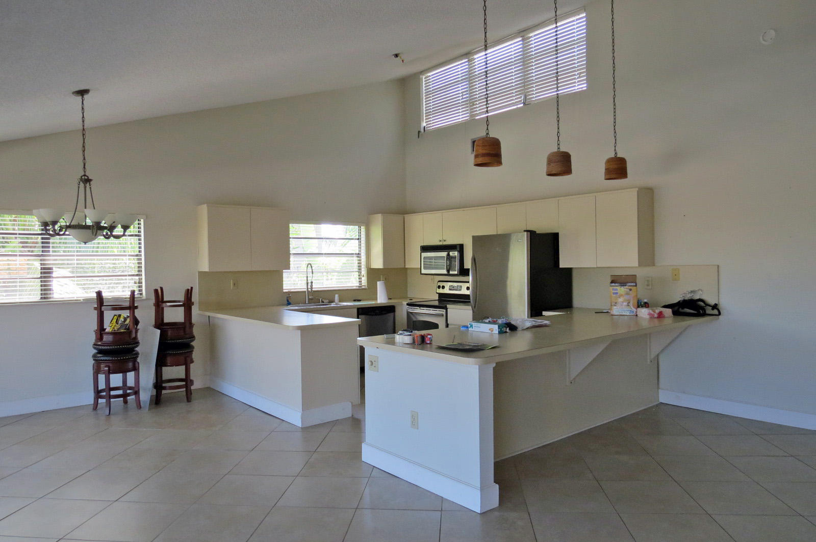 26 South Exuma Road Key Largo, FL 33037 - Photo 10 of 31 Dining Room