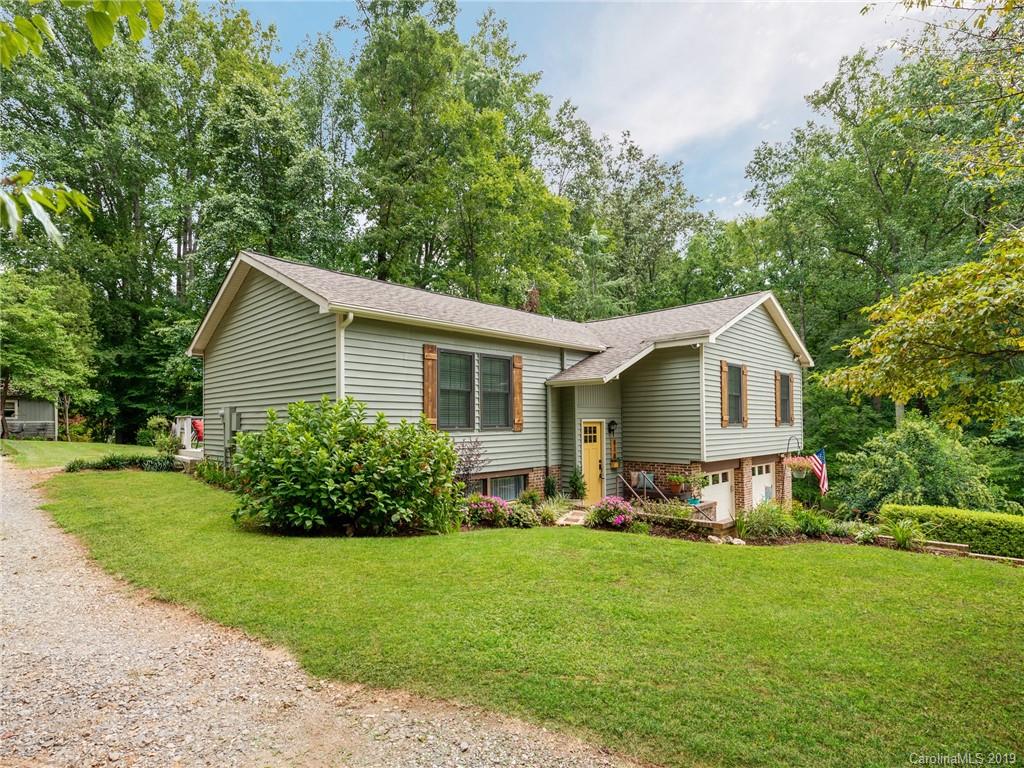 818 Kelly Road Mount Holly, NC 28120 - Photo 3 of 30 Gallery Image 3