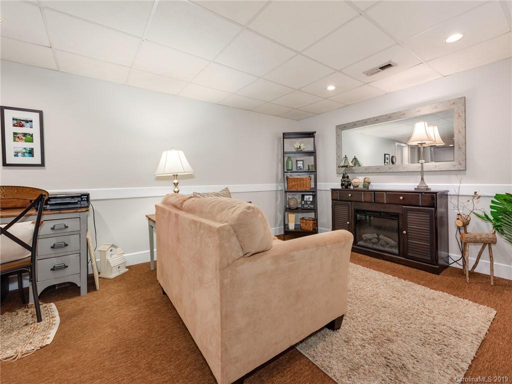 818 Kelly Road Mount Holly, NC 28120 - Photo 22 of 30 Gallery Image 22