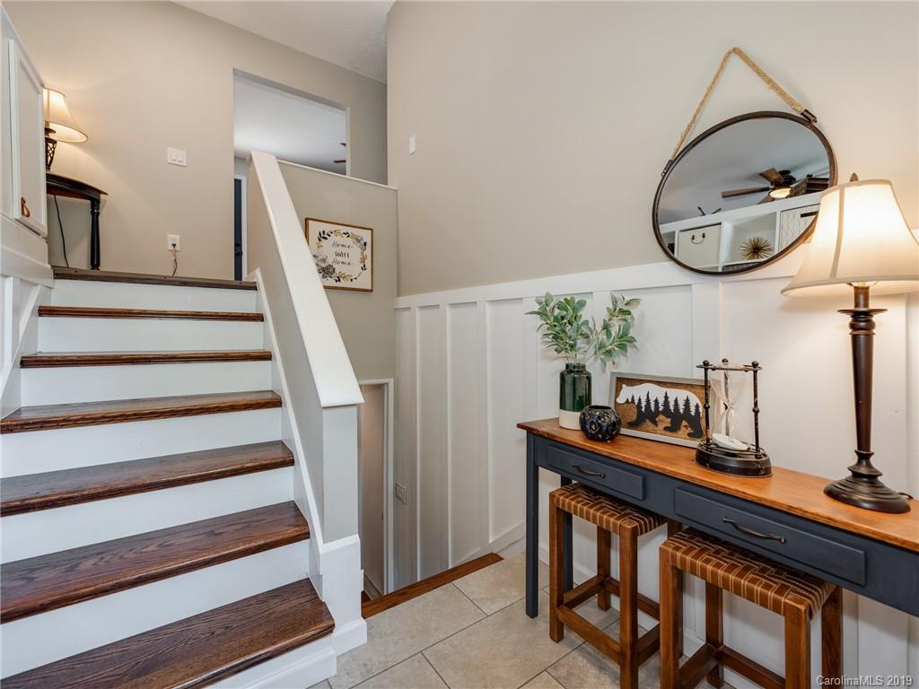 818 Kelly Road Mount Holly, NC 28120 - Photo 4 of 30 Gallery Image 4