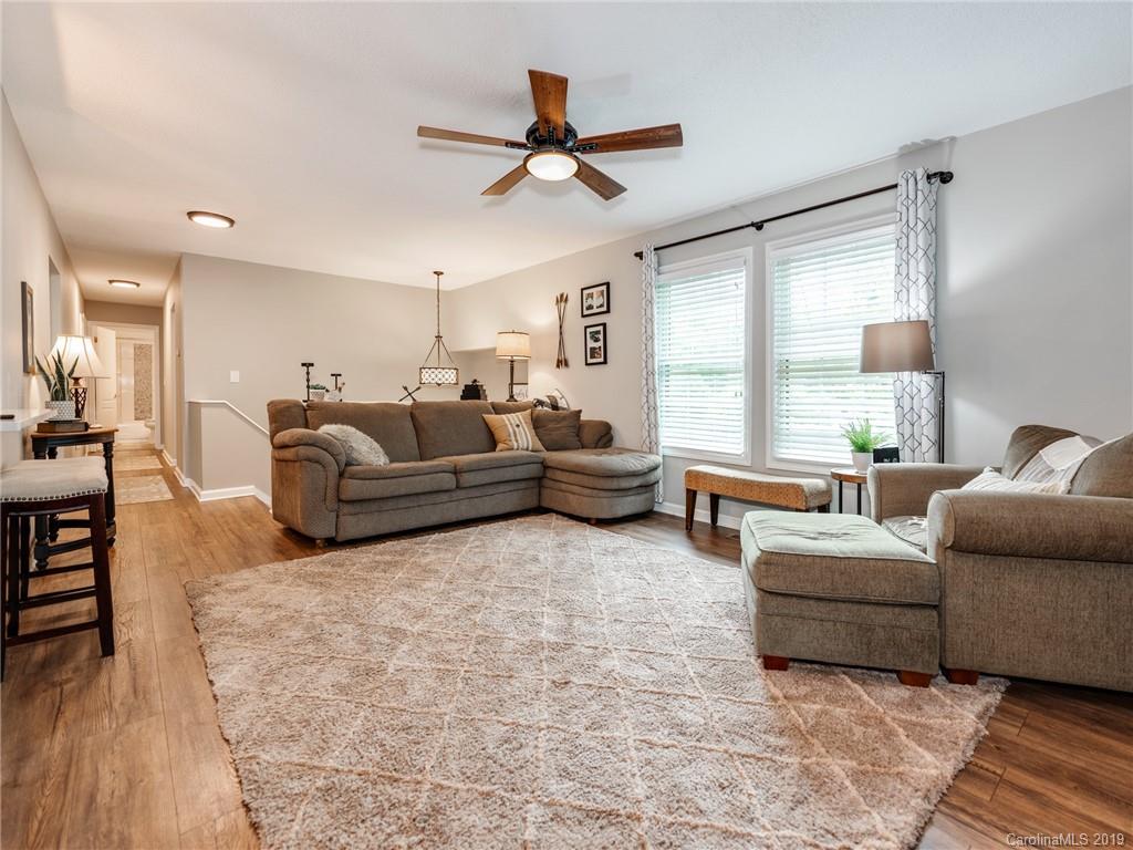 818 Kelly Road Mount Holly, NC 28120 - Photo 7 of 30 Gallery Image 7