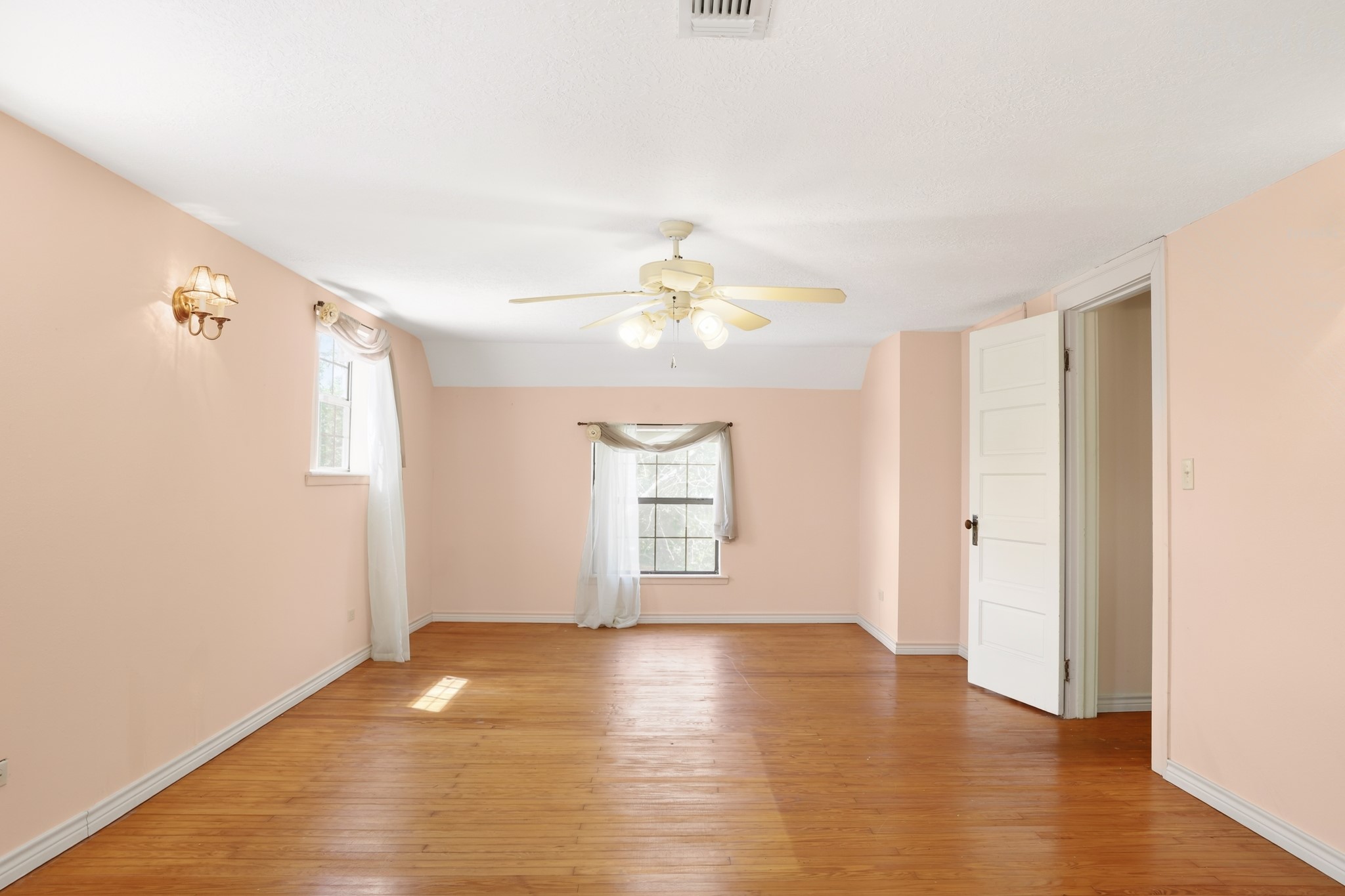 201 North Magnolia Street Corrigan, TX 75939 - Photo 29 of 44