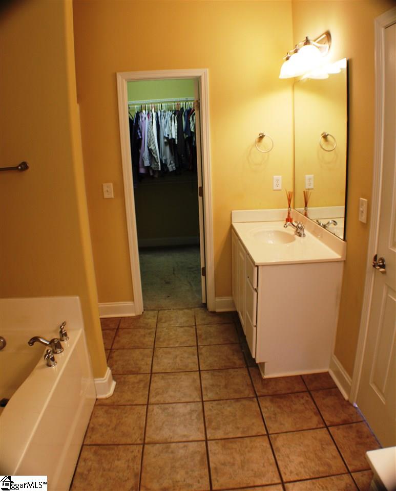 513 Jameson Road Easley, SC 29640 - Photo 14 of 25