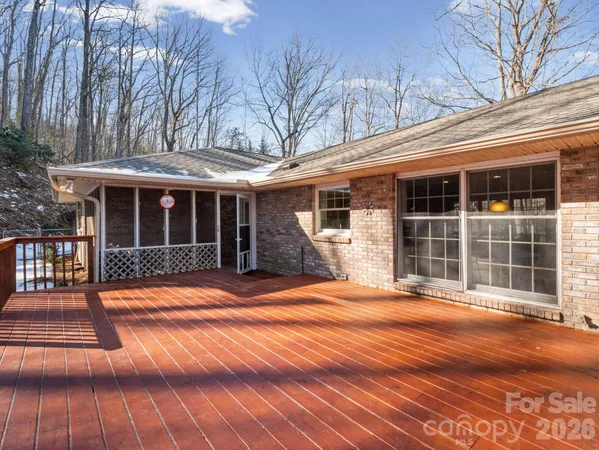 $749,900 | 310 Claremont Drive, Flat Rock, NC 28731