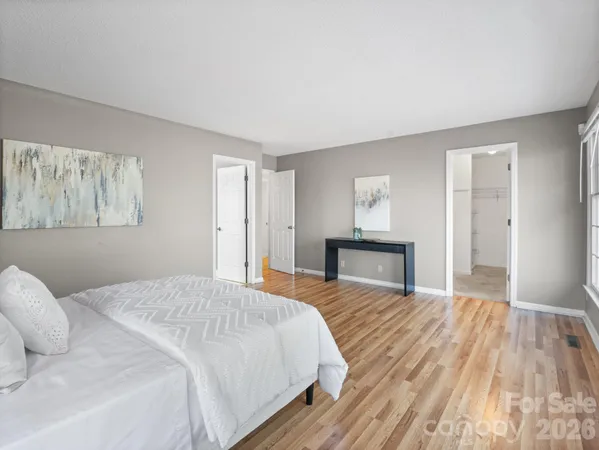 $749,900 | 310 Claremont Drive, Flat Rock, NC 28731