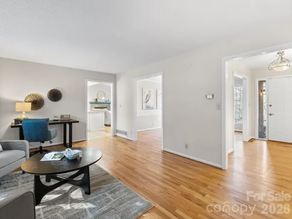 $749,900 | 310 Claremont Drive, Flat Rock, NC 28731