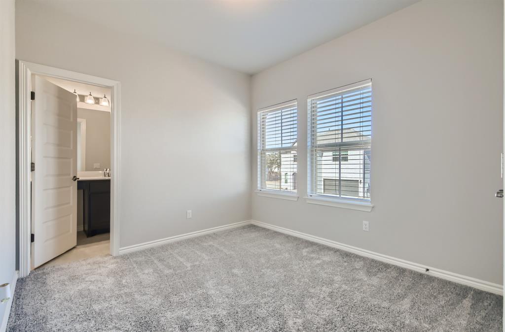 1912 Turtle Bay Loop Leander, TX 78641 - Photo 12 of 16 Gallery Image 12
