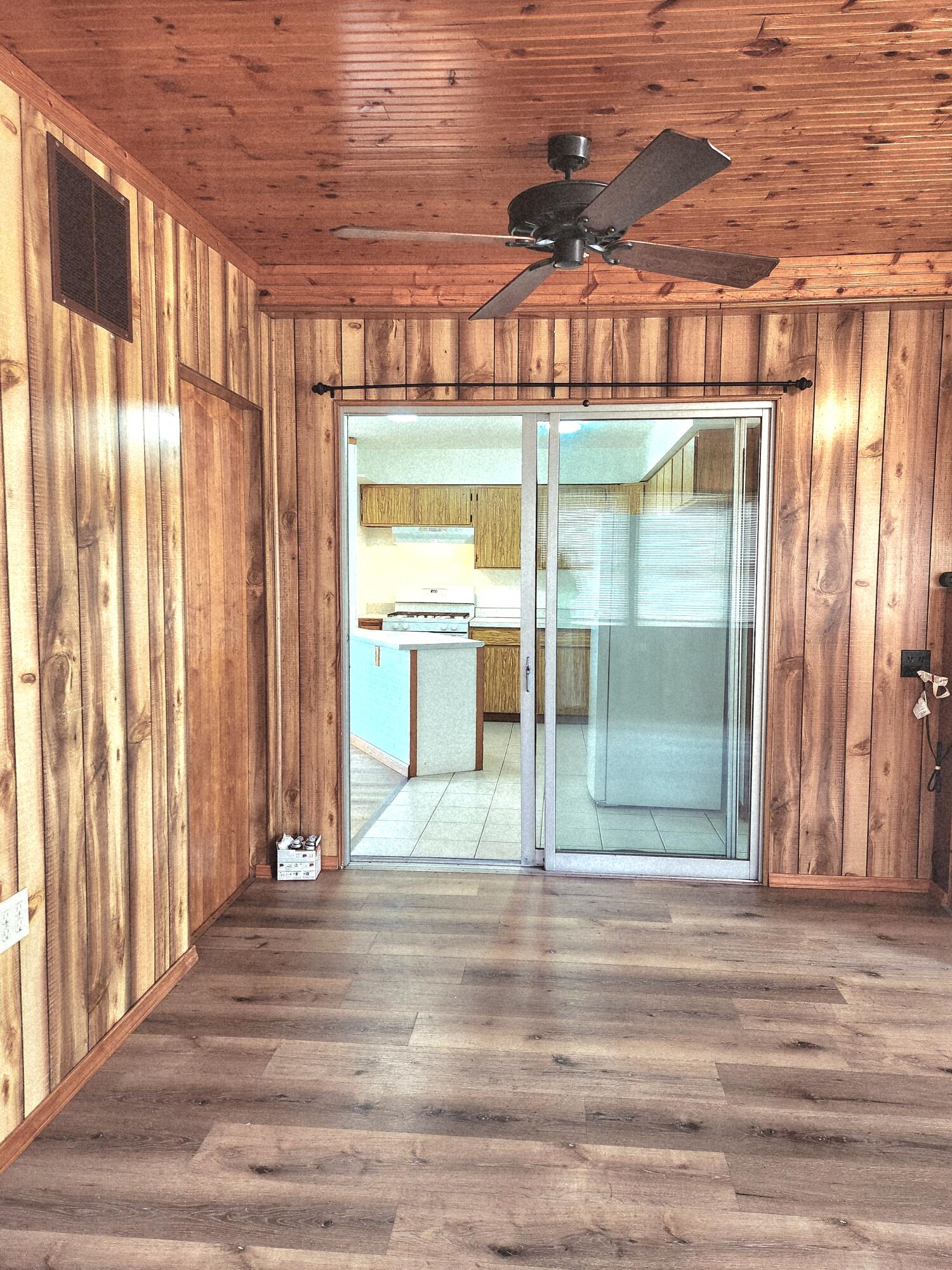 9409 5th Street Highland, IN 46322 - Photo 29 of 37 1500x2000