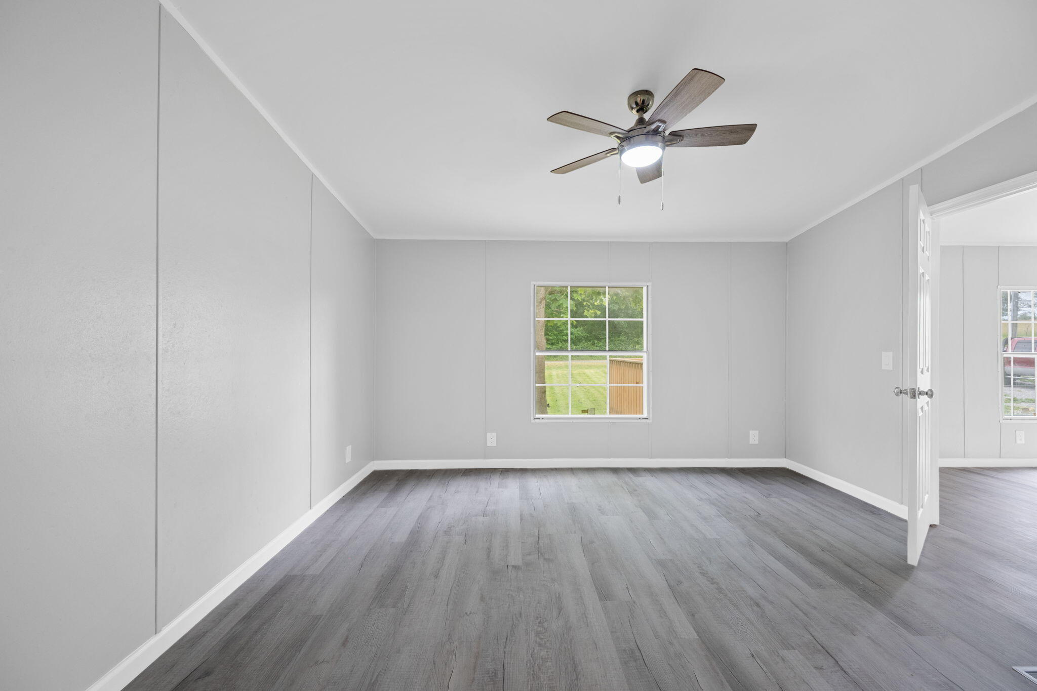 1220 Ogden Road Dayton, TN 37321 - Photo 11 of 30 New ceiling fan!