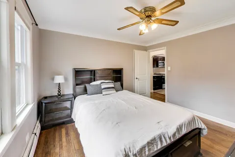 $399,900 | 9309 Lawndale Avenue, Evergreen Park, IL 60805