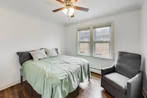 $399,900 | 9309 Lawndale Avenue, Evergreen Park, IL 60805