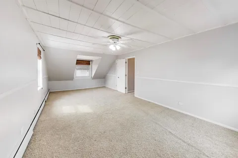 $399,900 | 9309 Lawndale Avenue, Evergreen Park, IL 60805