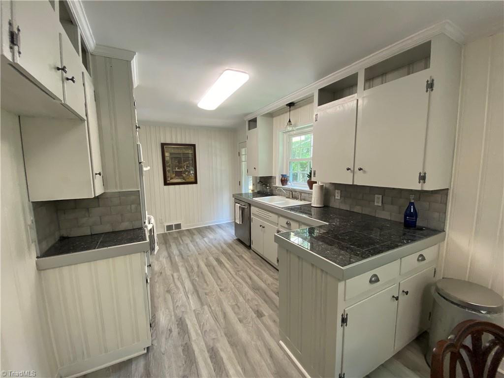 438 Academy Street Rural Hall, NC 27045 - Photo 28 of 50