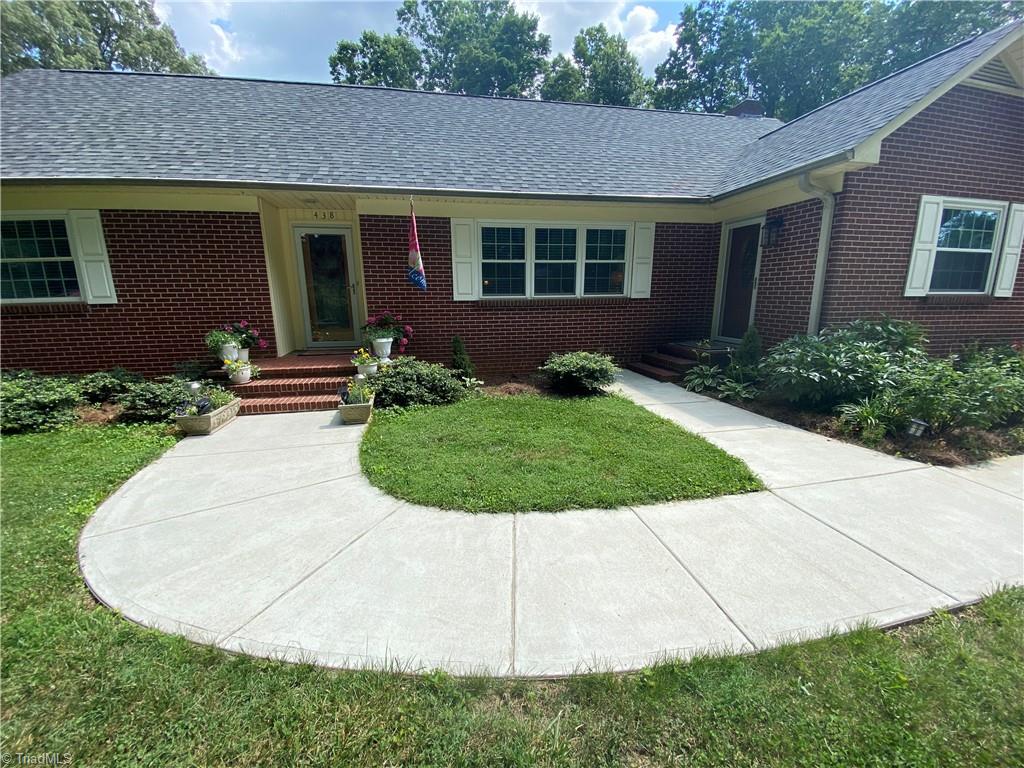 438 Academy Street Rural Hall, NC 27045 - Photo 8 of 50