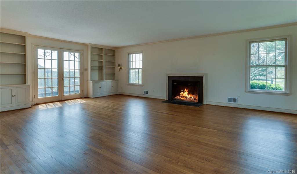 485 Motlow Creek Road Campobello, SC 29322 - Photo 5 of 28 Gallery Image 5