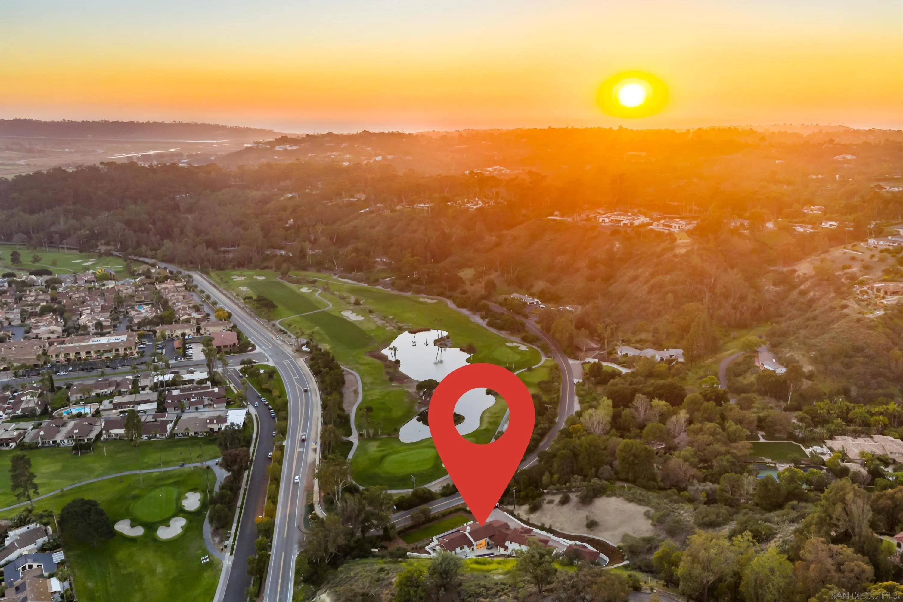 5758-60 Las Palomas Rancho Santa Fe, CA 92067 - Photo 31 of 64 a view of a city