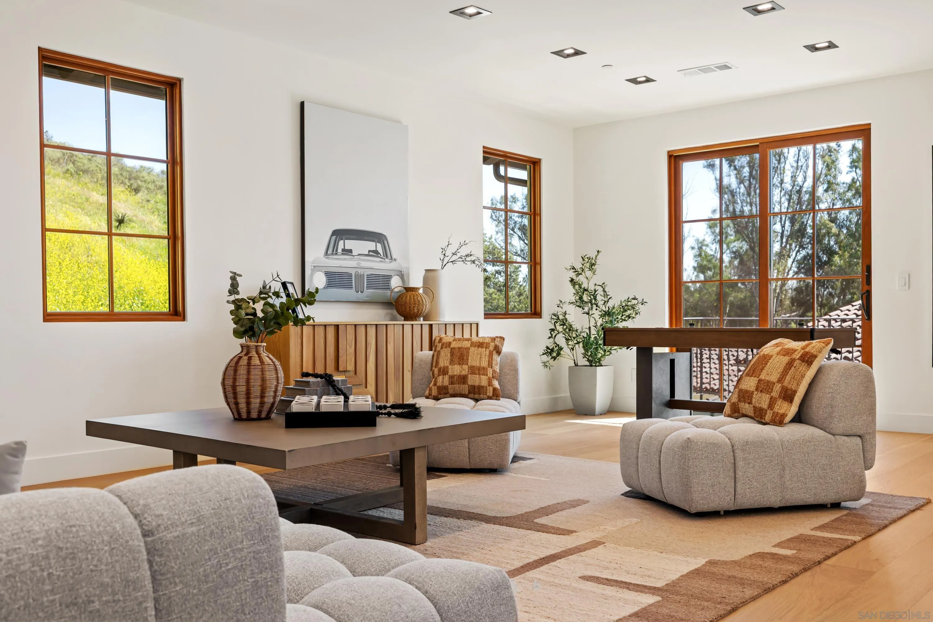 5758-60 Las Palomas Rancho Santa Fe, CA 92067 - Photo 41 of 64 a living room with furniture and a window
