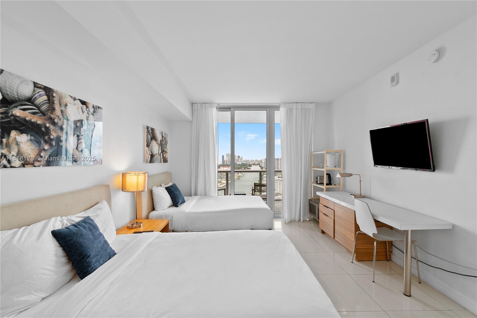 2602 East Hallandale Beach Boulevard, Unit R2805 Hallandale Beach, FL 33009 - Photo 10 of 26