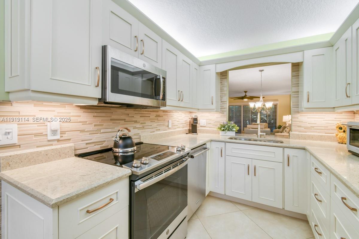 1101 Keystone Drive, Unit A Jupiter, FL 33458 - Photo 9 of 45