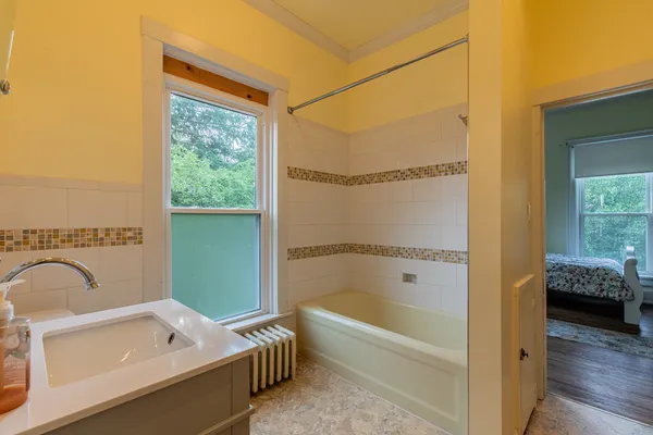 $370,000 | 612 East Peru Street, Princeton, IL 61356