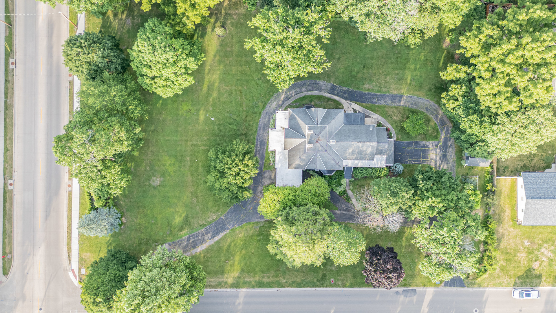 612 East Peru Street Princeton, IL 61356 - Photo 5 of 57