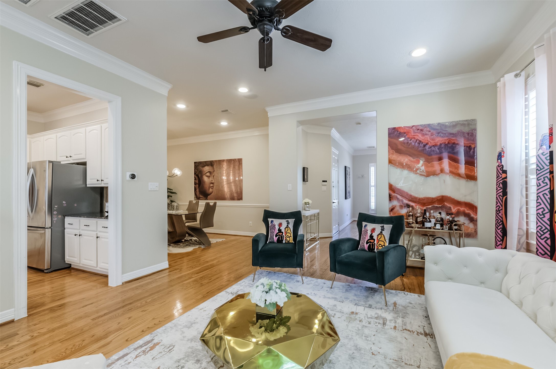 7515 Shady Villa Walk Houston, TX 77055 - Photo 22 of 23 Open floor plan with kitchen, living and dining room; making it perfect for entertaining.