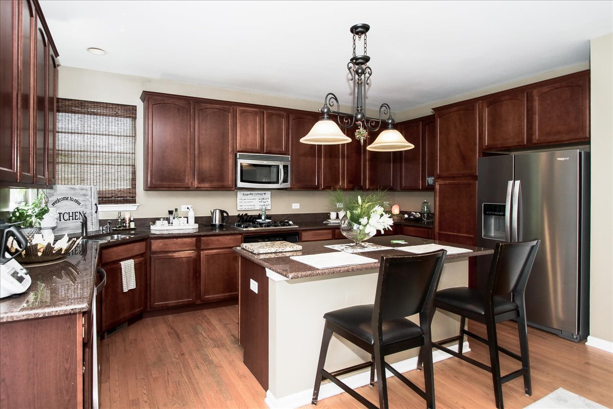 9844 Fairfield Road Huntley, IL 60142 - Photo 12 of 34