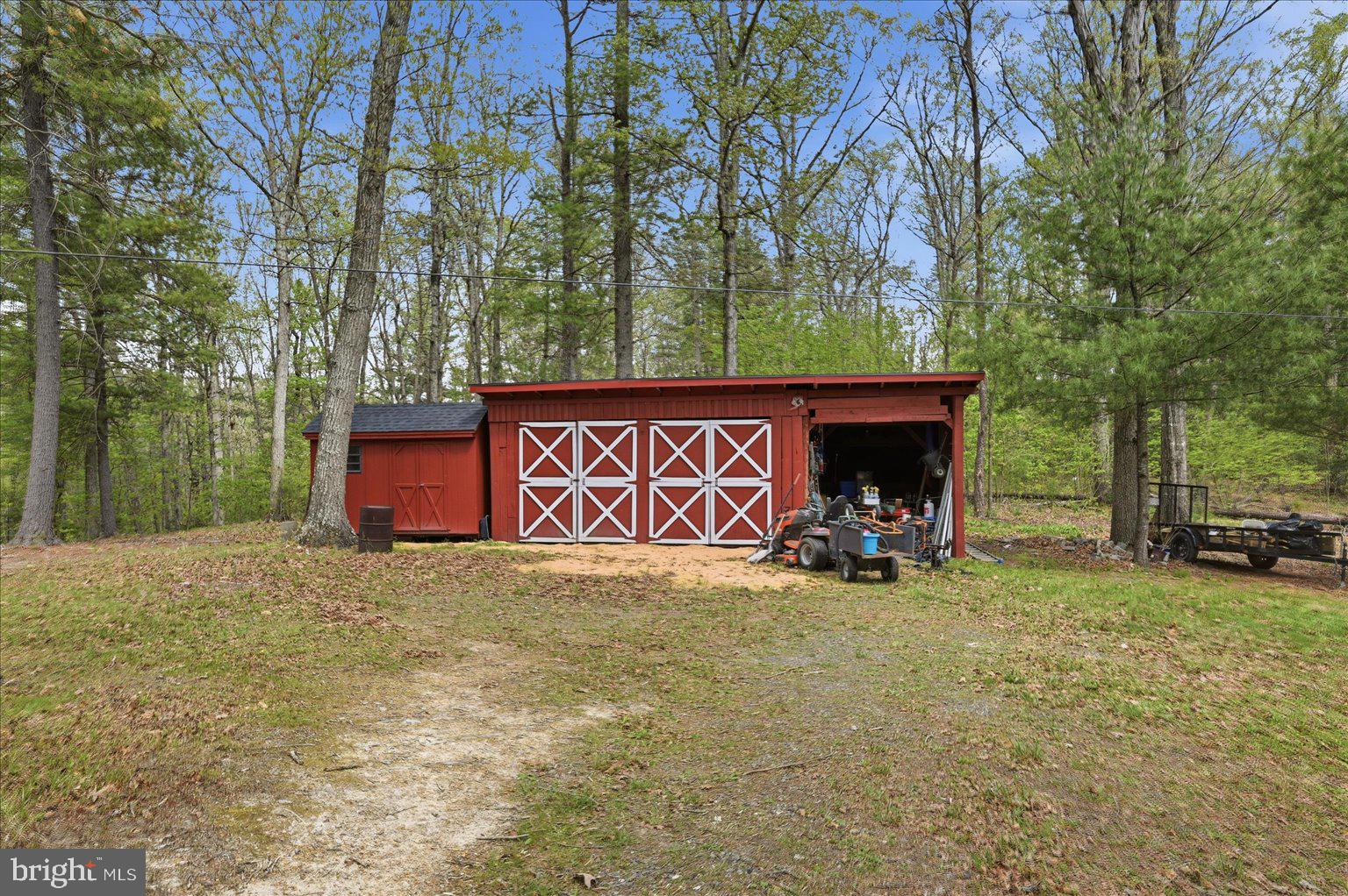 482 Boyer Road Fort Valley, VA 22652 - Photo 3 of 47