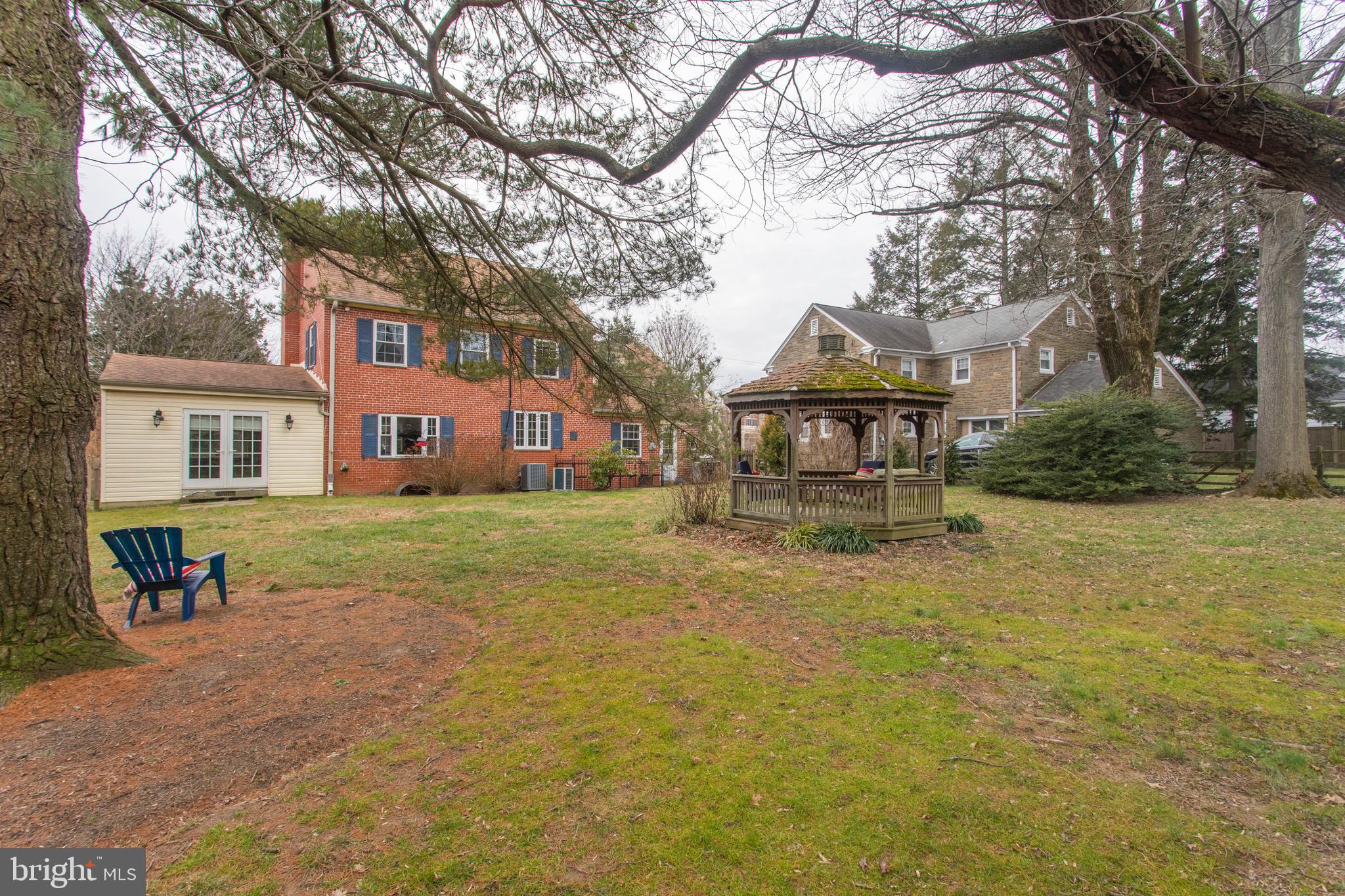 233 Barker Road Wyncote, PA 19095 - Photo 53 of 61 Expansive grounds offer park like setting!