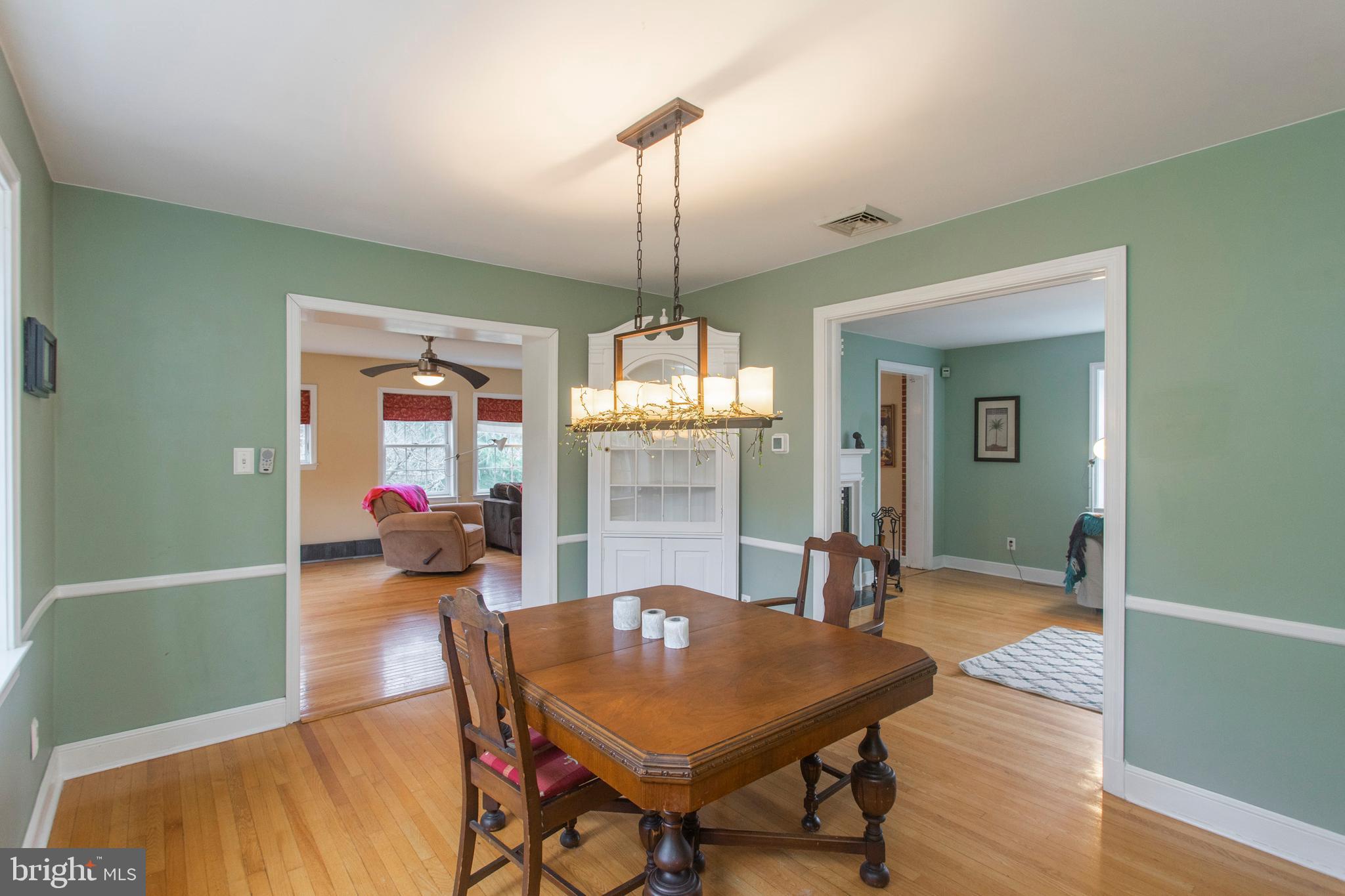 233 Barker Road Wyncote, PA 19095 - Photo 10 of 61 Gallery Image 10