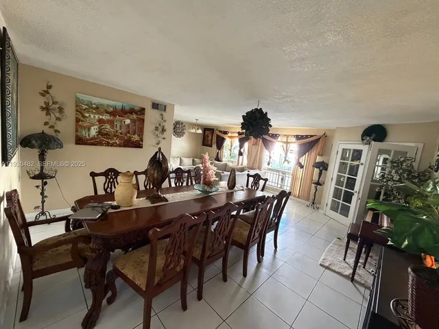 a view of outdoor space yard and patio