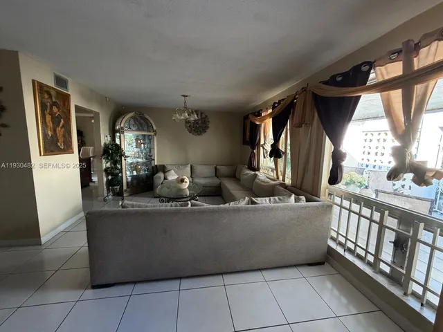 $570,000 | 7712 Dilido Boulevard, Miramar, FL 33023