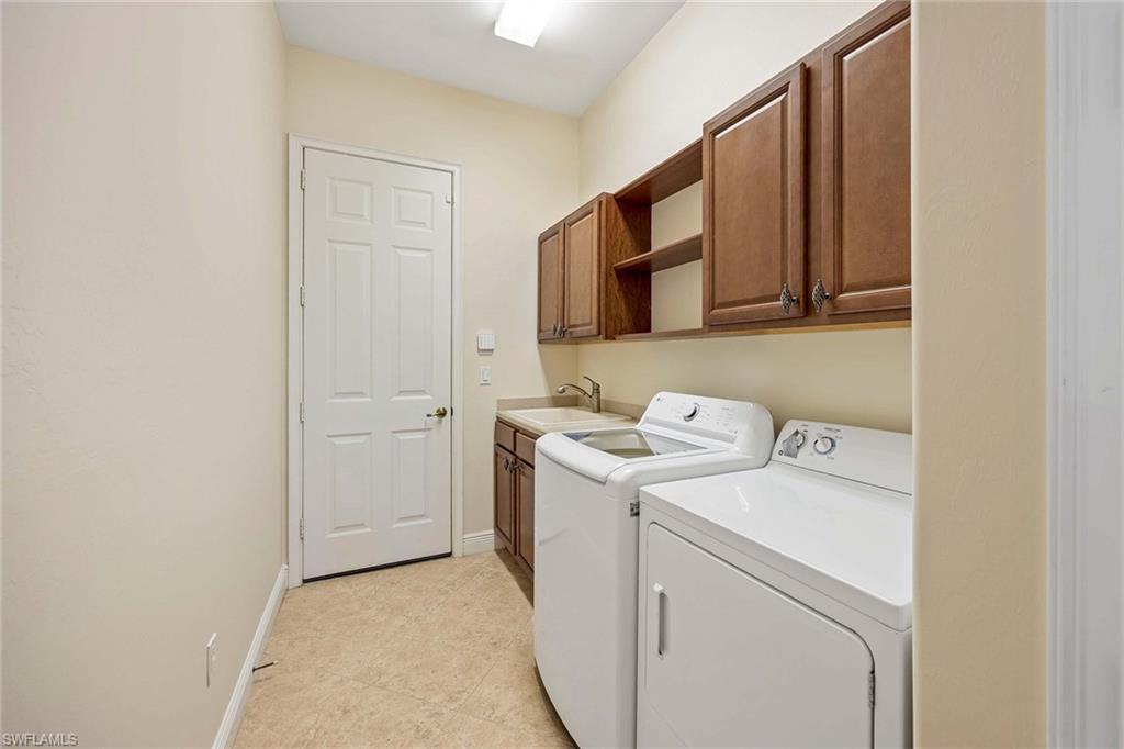 3820 Ruby Way Naples, FL 34114 - Photo 28 of 36