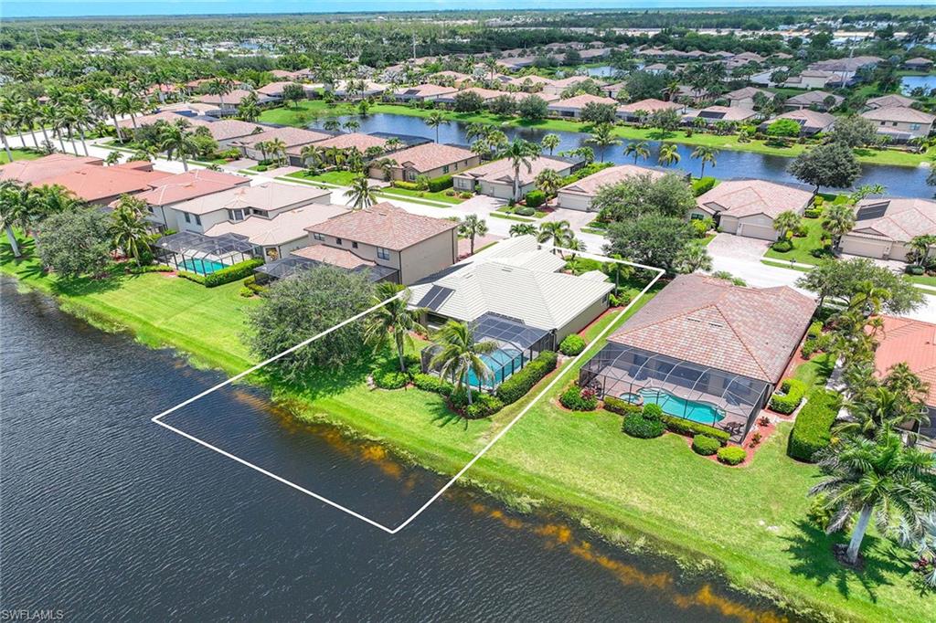 3820 Ruby Way Naples, FL 34114 - Photo 4 of 36