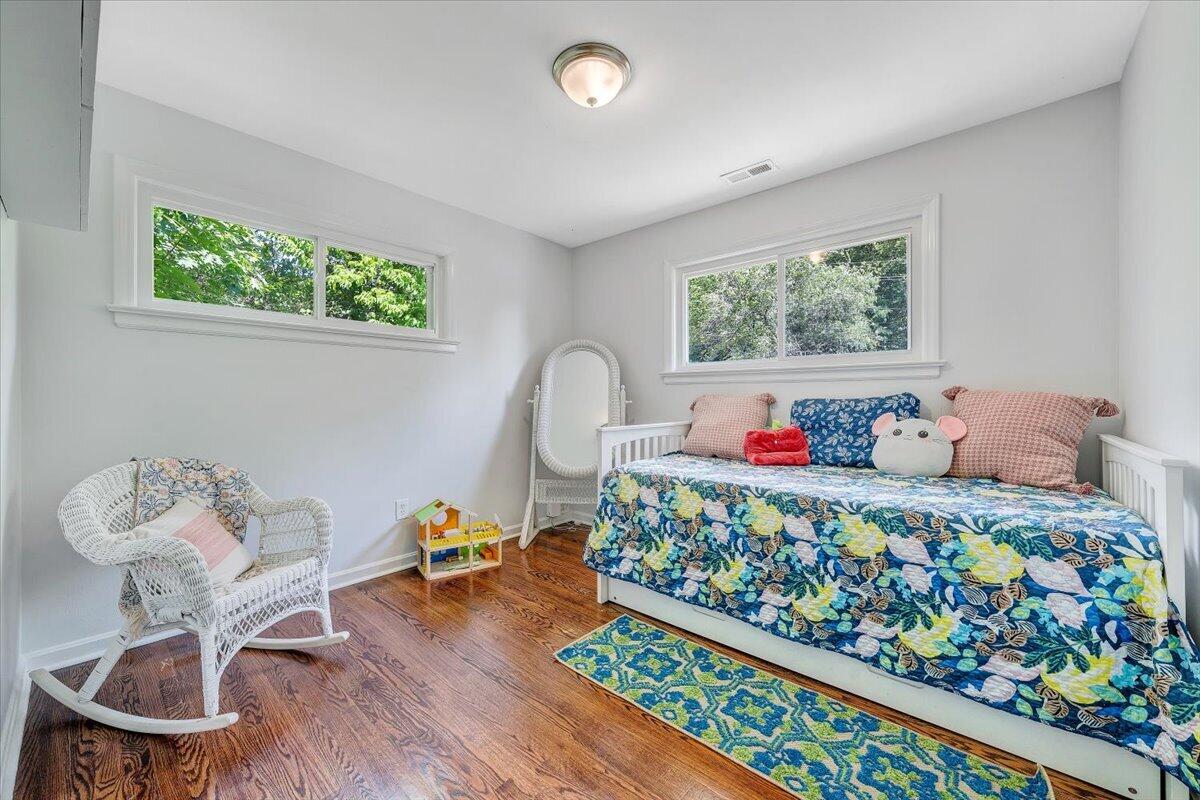 2801 Edgewood Street Southwest Roanoke, VA 24015 - Photo 17 of 60 30-MIB05655