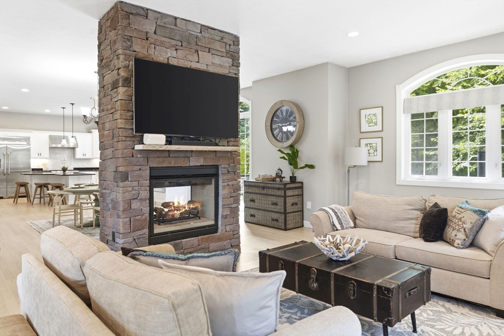 2 Bridle Path Lynnfield, MA 01940 - Photo 9 of 41