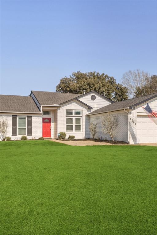 1226 Eaton Lane Grapevine, TX 76051 - Photo 2 of 33