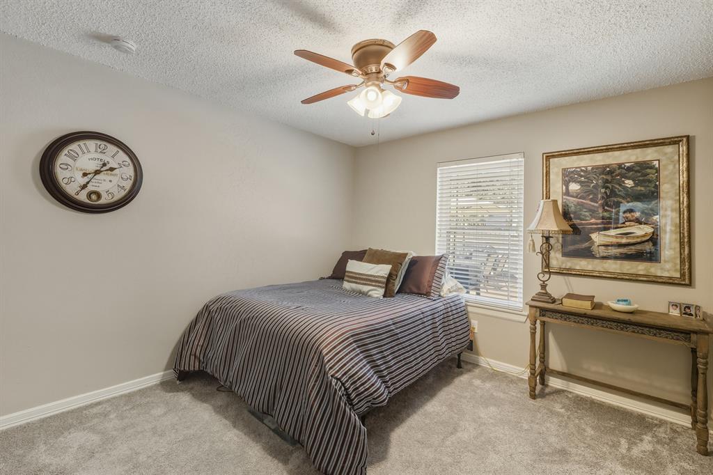 1226 Eaton Lane Grapevine, TX 76051 - Photo 25 of 33