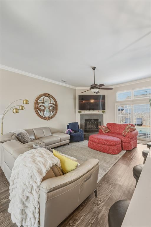 1226 Eaton Lane Grapevine, TX 76051 - Photo 10 of 33