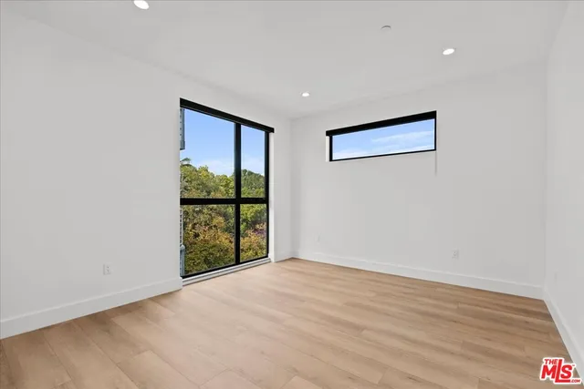 $6,495 | 4825 Satsuma Avenue, Unit 2, North Hollywood, CA 91601