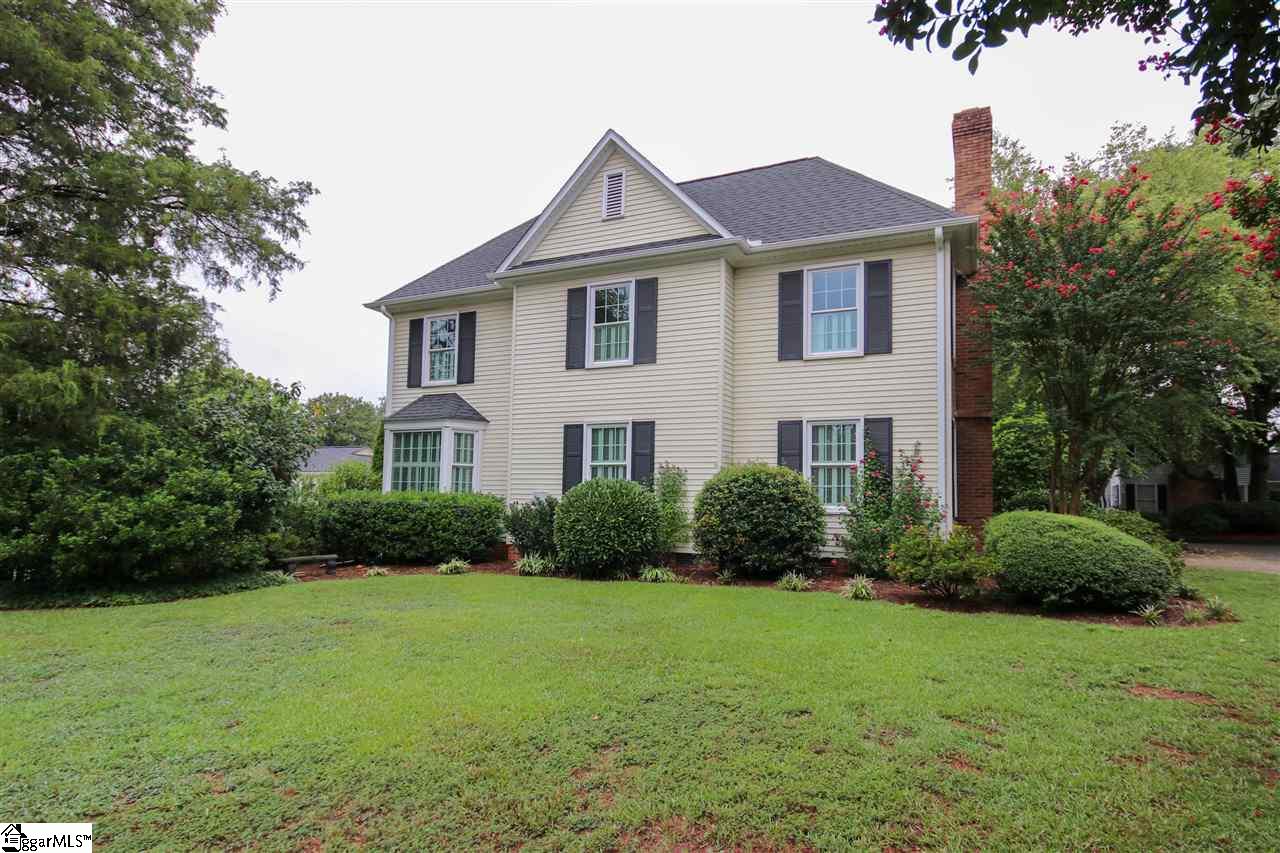 412 Parkins Mill Road Greenville, SC 29607 - Photo 1 of 17