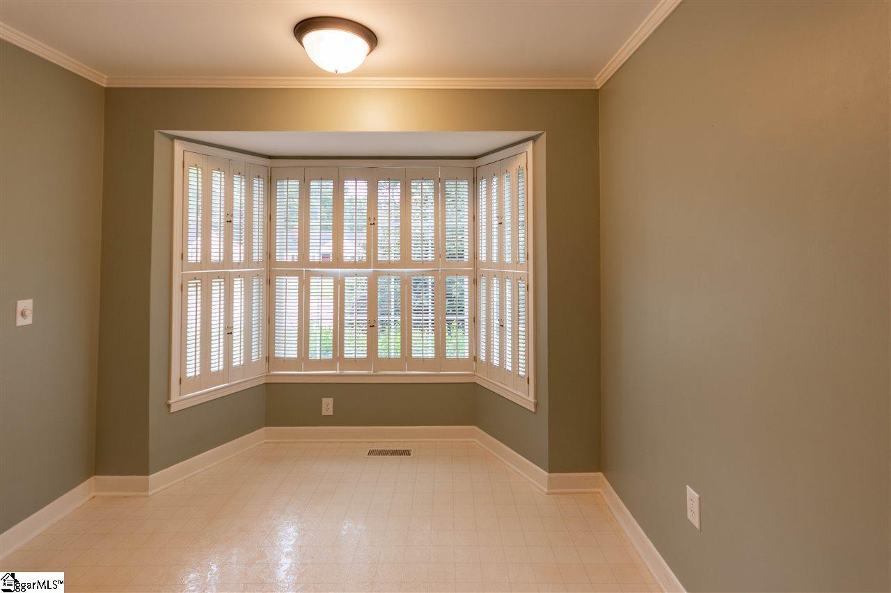 412 Parkins Mill Road Greenville, SC 29607 - Photo 5 of 17