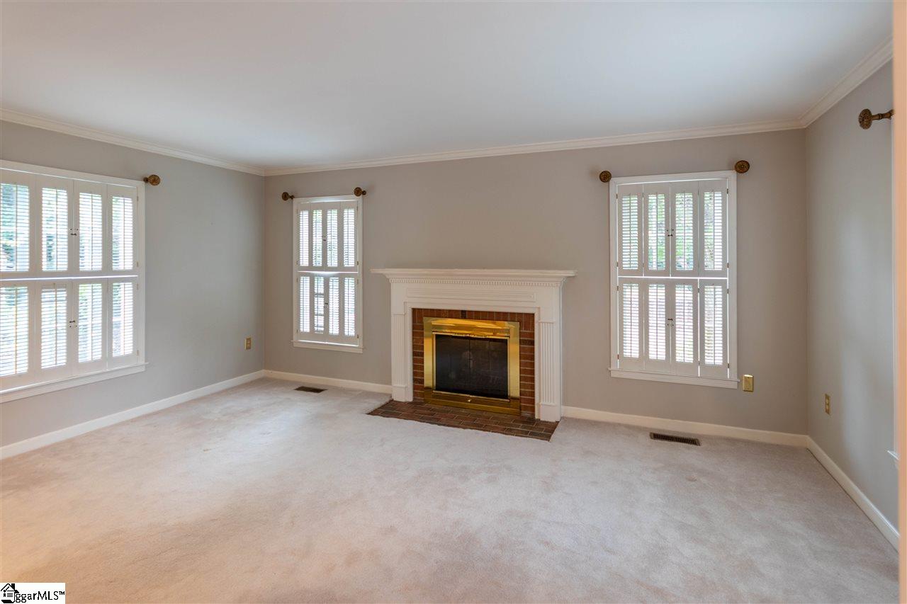 412 Parkins Mill Road Greenville, SC 29607 - Photo 8 of 17
