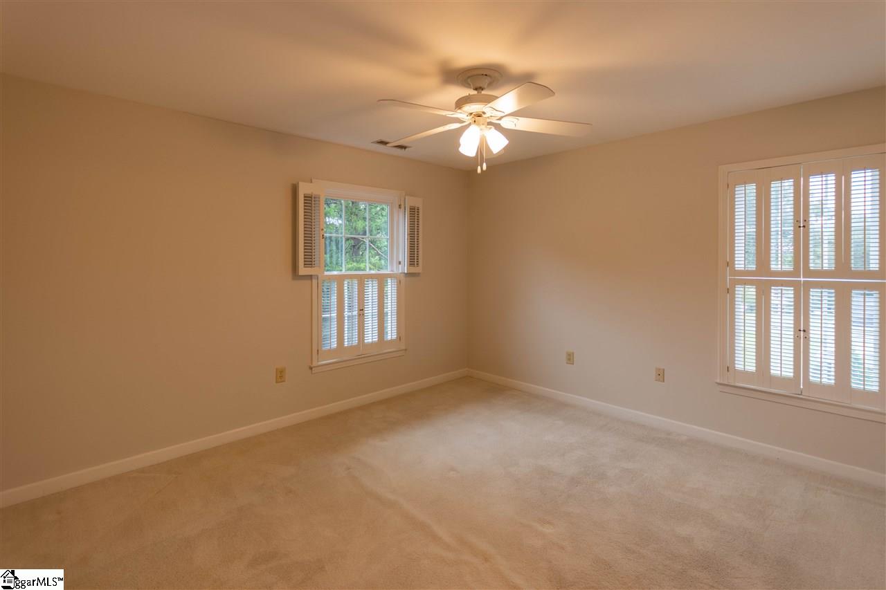 412 Parkins Mill Road Greenville, SC 29607 - Photo 9 of 17